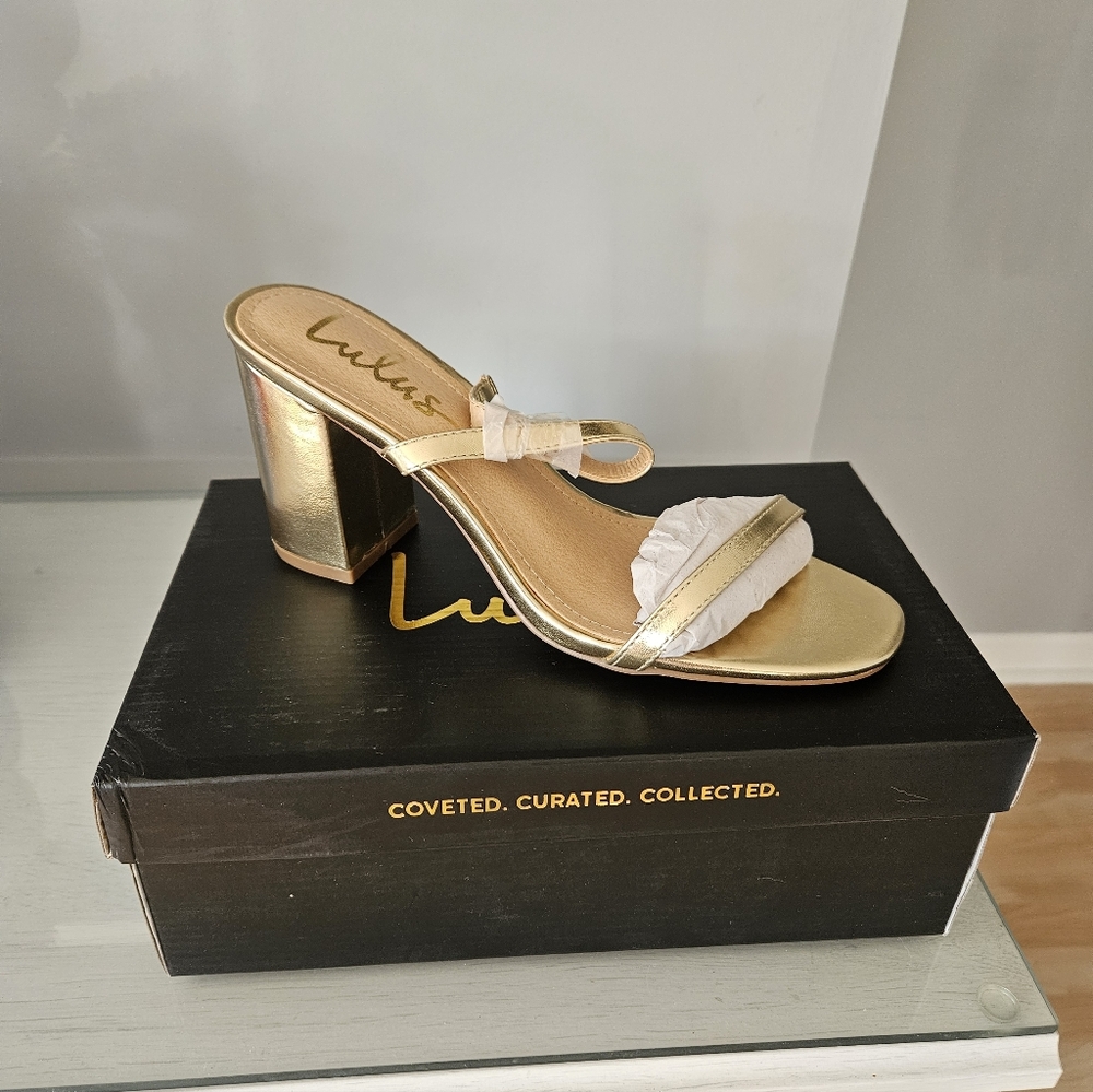 Lulu's Elegant Gold Heels